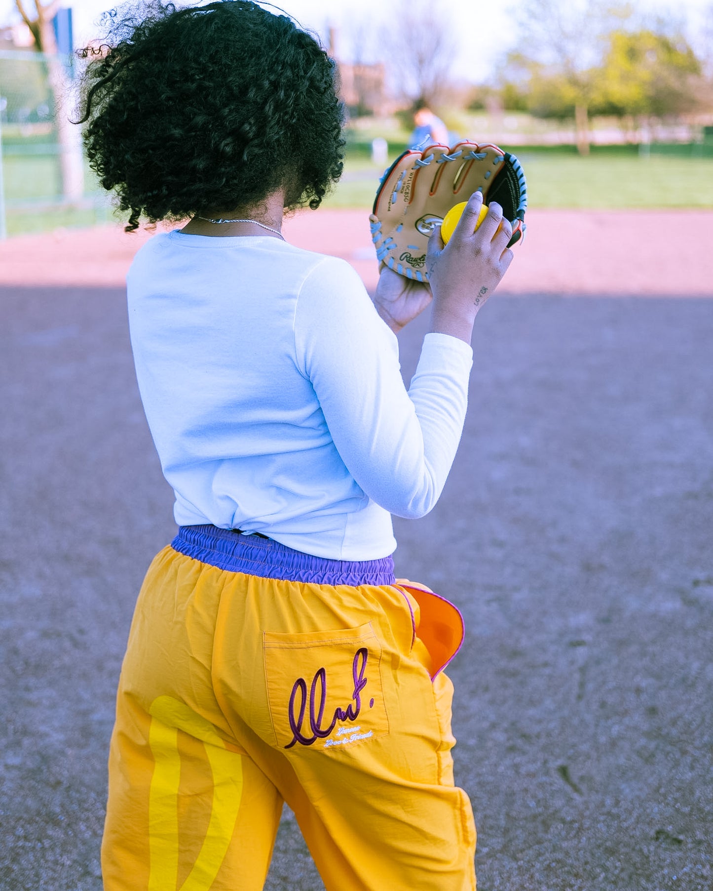 “2TONE” OVERSIZED TRACKS - SPRING