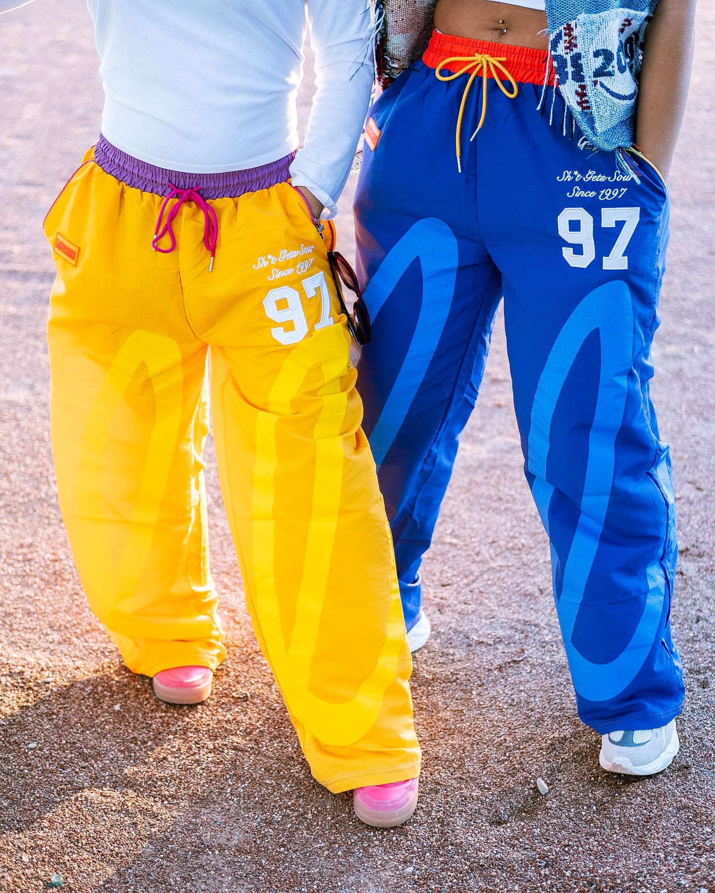 “2TONE” OVERSIZED TRACKS - SPRING